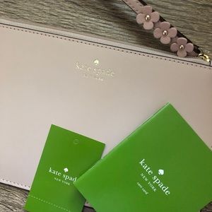 Kate Spade pink wristlet